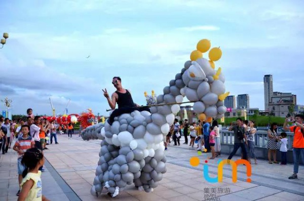 天吶嚕！氣球藝術節的氣球們竟然偷偷跑到這些地方……