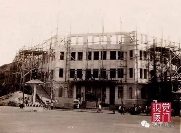 1949年的今天廈門解放，實拍國民黨黯然離別廈門的情景