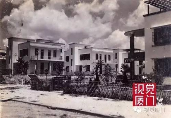 1949年的今天廈門解放，實拍國民黨黯然離別廈門的情景