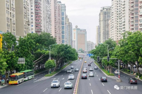 廈門地鐵超級換乘樞紐——呂厝站出入口