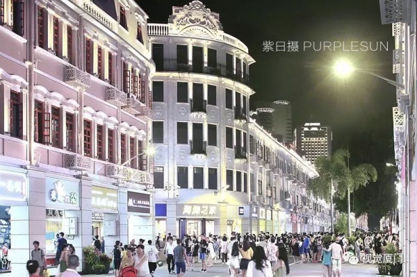 不同時期的廈門中山路夜景，90年代最美，現(xiàn)在效果如金磚